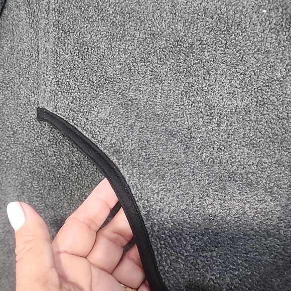 Head Hoodie Grey Zippered Jacket. Size XL - Picture 4 of 10